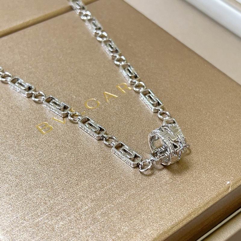 Bvlgari necklace 12yxx112